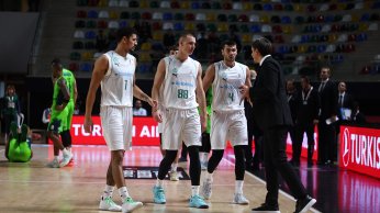 23 Sayı Yetmedi, Tofaş Son Saniyede Güldü: 69-71
