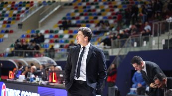 23 Sayı Yetmedi, Tofaş Son Saniyede Güldü: 69-71