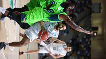 23 Sayı Yetmedi, Tofaş Son Saniyede Güldü: 69-71