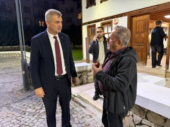 SEZER HEMŞEHRİLERİNİN YANINDA
