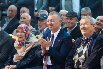 Başkan Büyükakın: “Biz büyüklerimizi sayarak büyüdük”