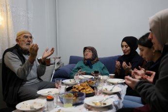 Bu Ramazan’da da Yalnız Değil