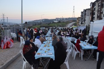 Sepetçi’de Dayanışma Sofrası