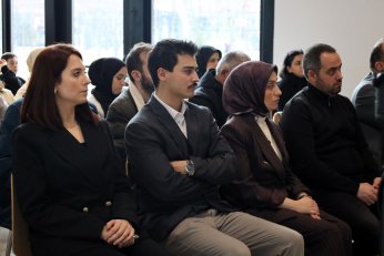 Adını Taşıyan Kütüphanede Anıldı