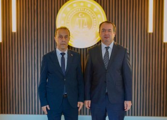 Başsavcı Akgün'e Nezaket ve Hukuk Vurgusu