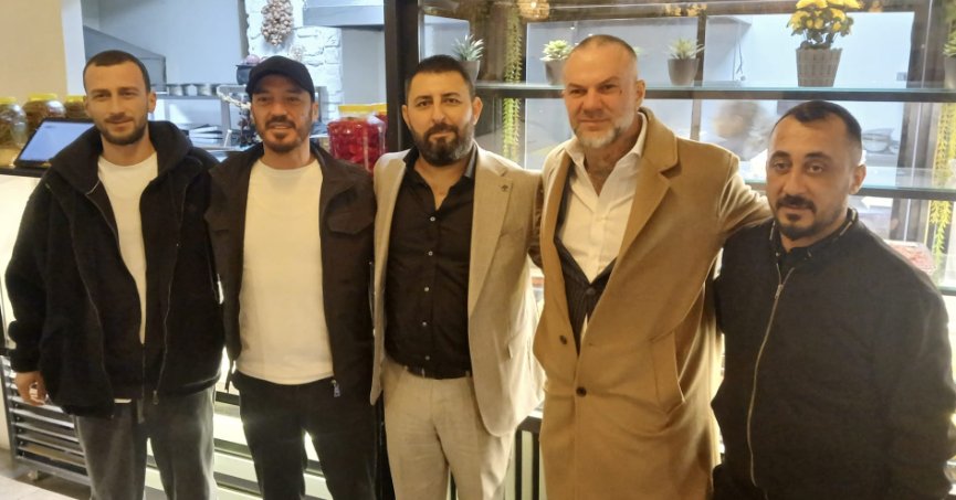 Volkan Berberoğlu'nun İftarında Buluştu