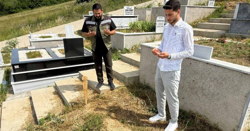 Kocaeli’de her cenaze insan onuruyla defnediliyor