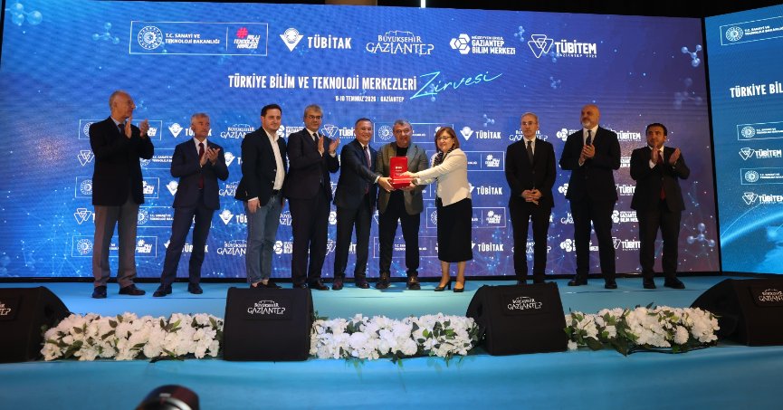Bilim vizyonu ödülle taçlandı