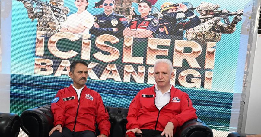 TEKNOFEST MAVİ VATAN'A ORTAK ZİYARET