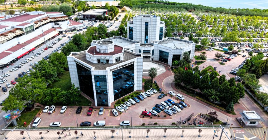 Başvuran her şehit ve gazi çocuğuna burs