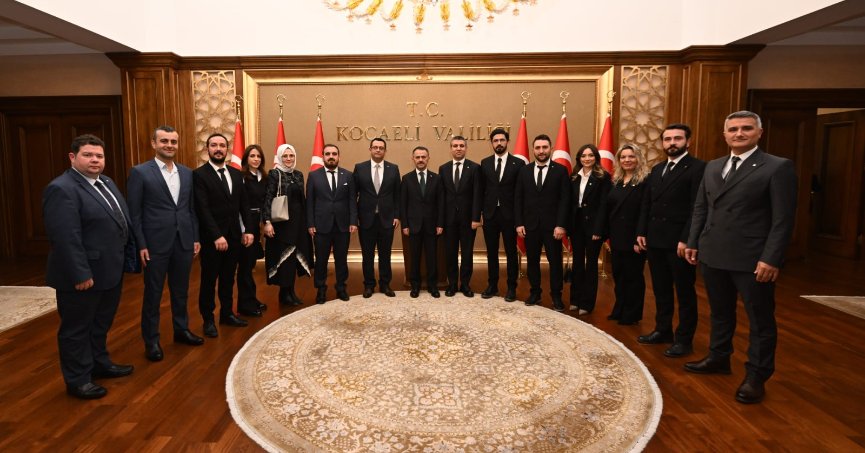 Akgün ve Yeni Yönetiminden Vali Aktaş'a Ziyaret