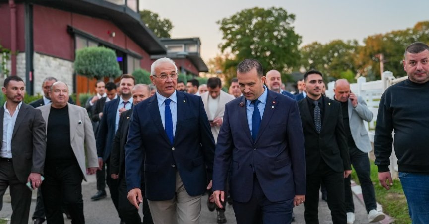 Meclis Başkanı yeniden Aracı
