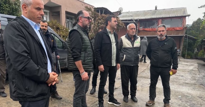 Yangın Mağduru Aileyi Yalnız Bırakmadı