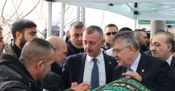 Kaçmaz ailesinin acısına ortak oldu