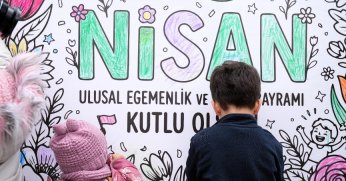 Çocukların dünyası ile renklendi