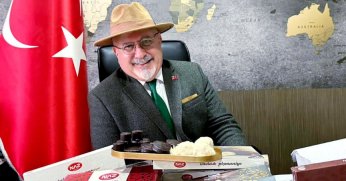 “Necmi Hoca nerede, pişmaniye orada!”