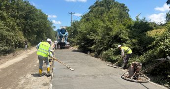 Gebze Duraklı’da beton yol onarılıyor