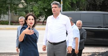 Asfalt Mesaisi Aralıksız Sürüyor