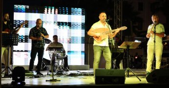 Konserlerle Devam Etti