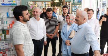 Arapçeşme Esnafıyla Bir Araya Geldi