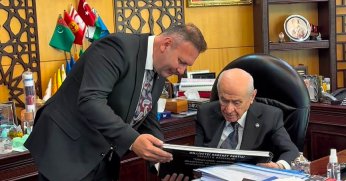 Faaliyet Raporu Bahçeli'den Tam Not Aldı!