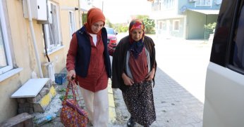 Yaşlılar Yalnız Değil