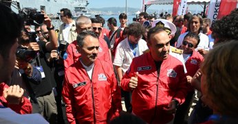 TEKNOFEST MAVİ VATAN'DA GENÇLERLE BULUŞTU