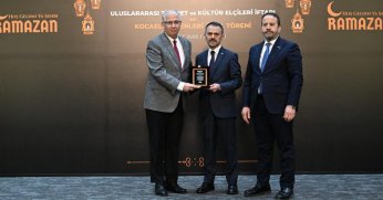 MÜSİAD İftarında Ödüllendirildi