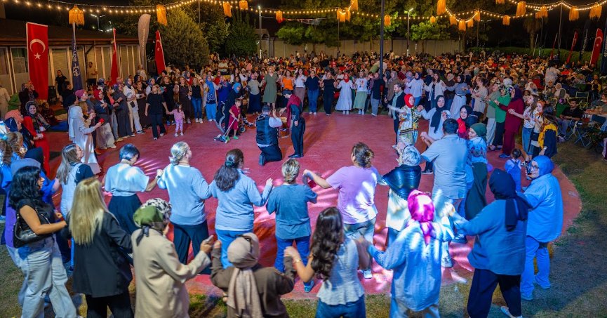Anne Şehir’de türkülerle renklenen sıra gecesi