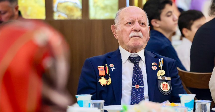 Büyükakın: “Sizler için ne yaparsak yapalım, yetmez”