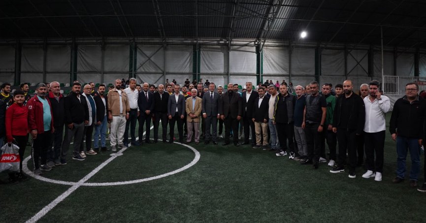 “Hiçbir ülkücü yalnız değildir”