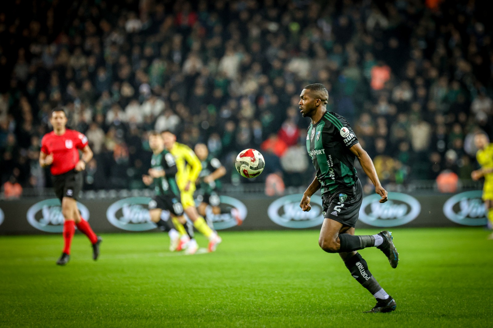 İsmail Hakkı Timuçin'in Objektifinden