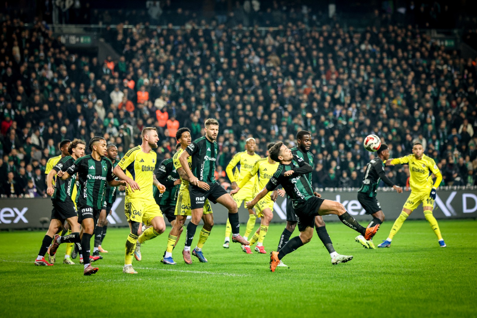 İsmail Hakkı Timuçin'in Objektifinden