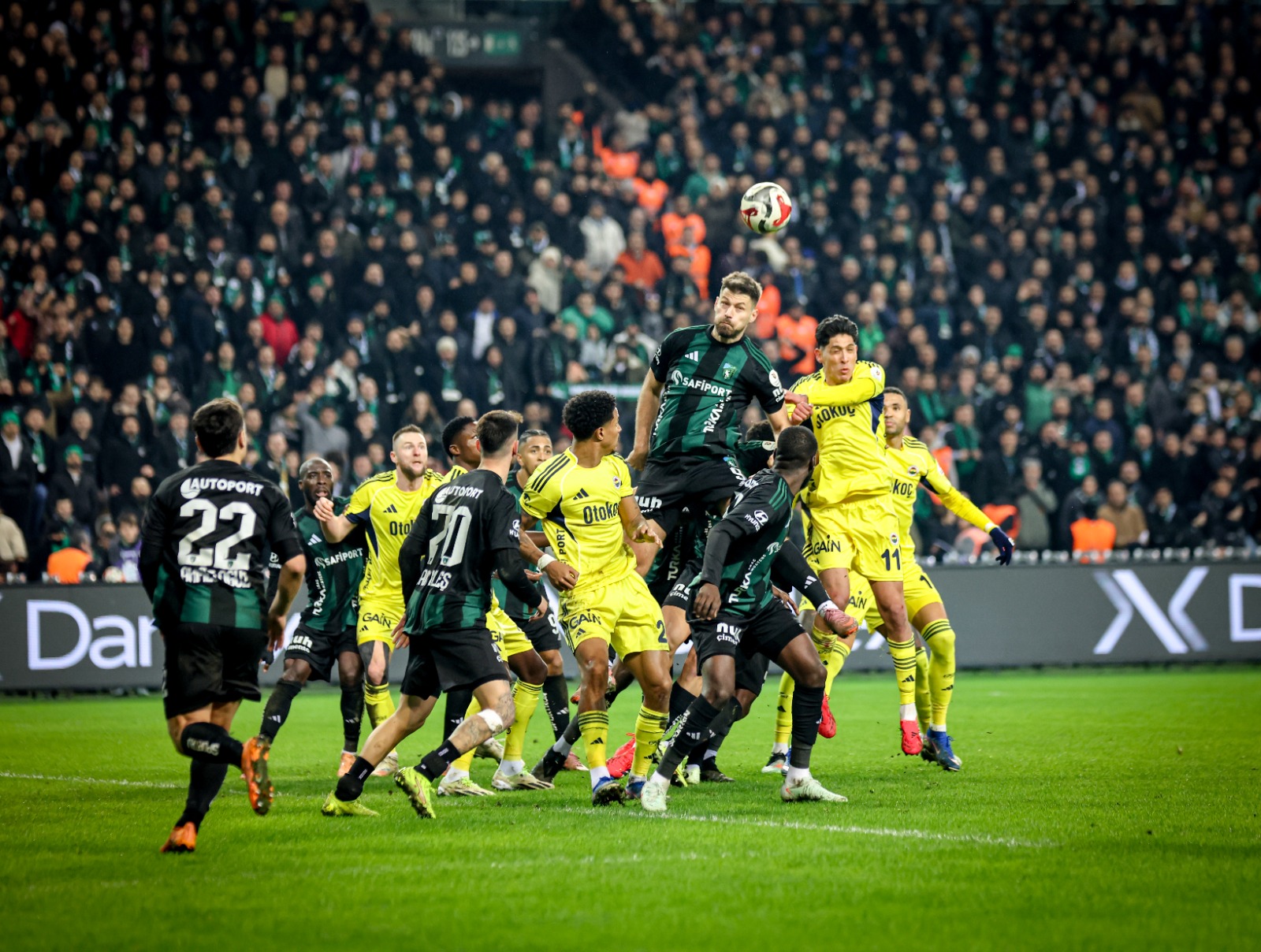 İsmail Hakkı Timuçin'in Objektifinden